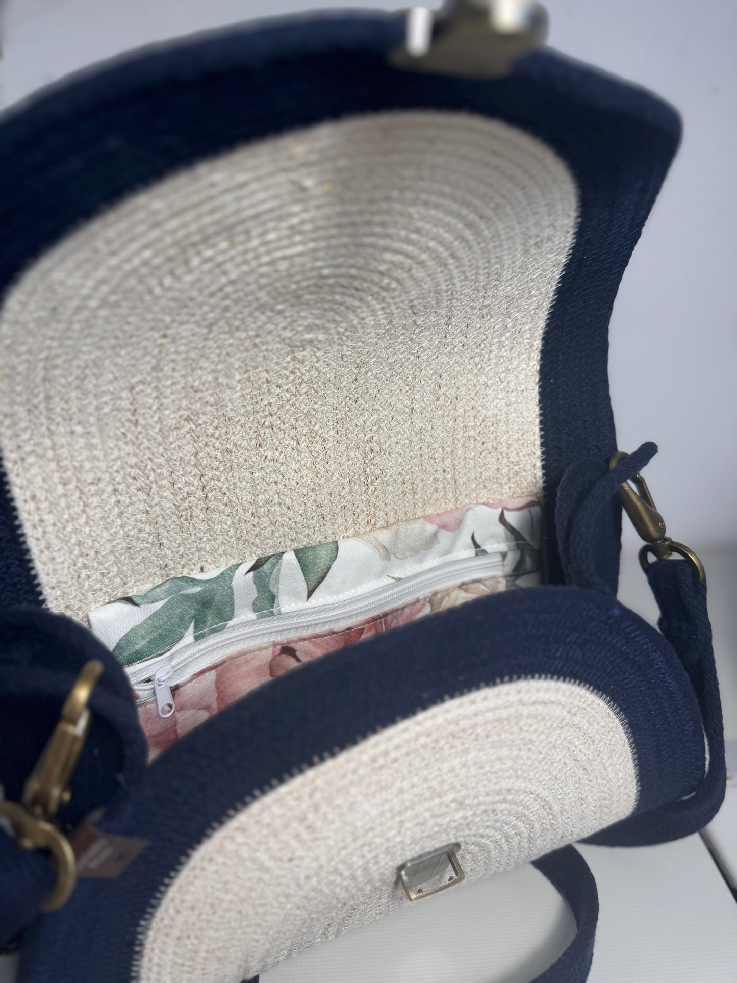 Torebka Flappa ecru granat